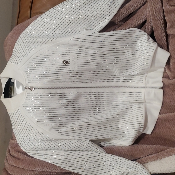 Kash Jacket - Picture 11 of 15